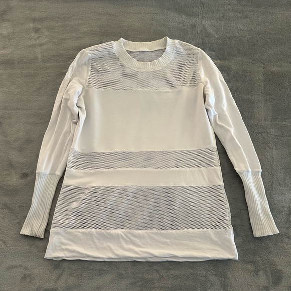 Alo Yoga Long Sleeve Mesh Top - Picture 3 of 4